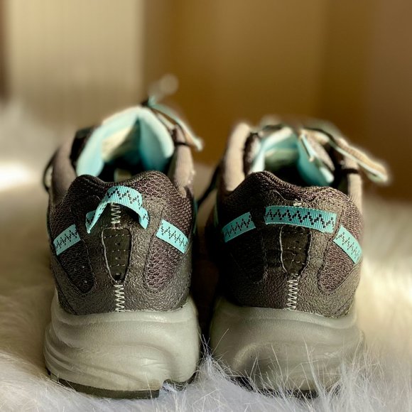 New Balance Trail Running Shoes Size 7 - Picture 6 of 8